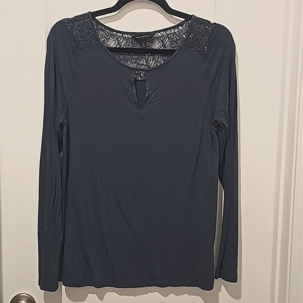 Banana Republic Long Sleeve Navy Keyhole Lace Yoke Shirt Size Medium
